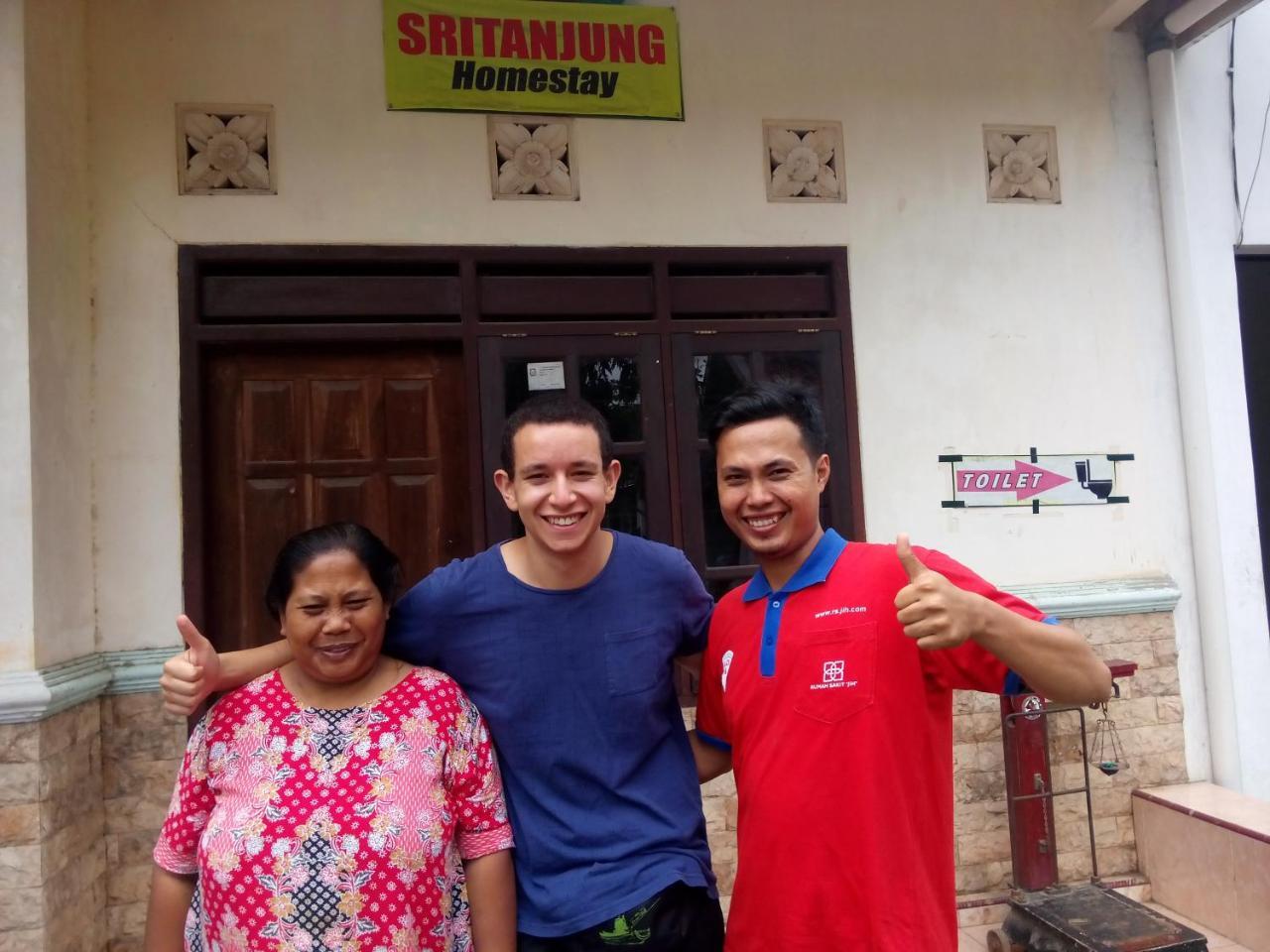 Sritanjung Homestay Banyuwangi  Bagian luar foto